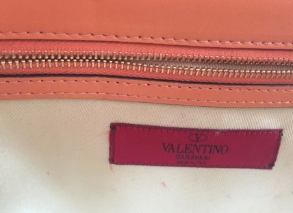 How an original Valentino bag